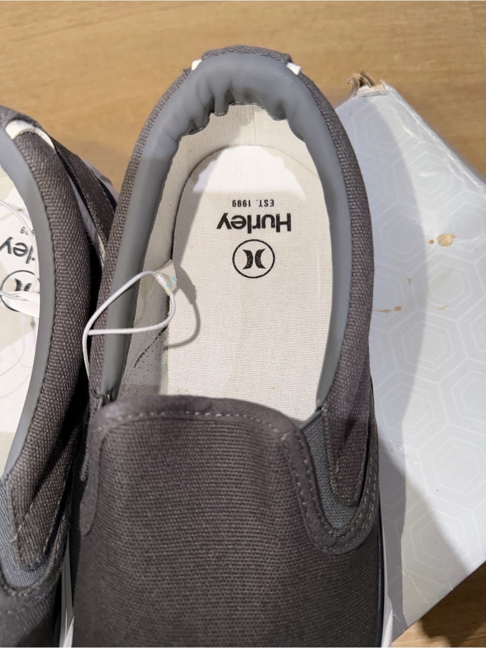 Hurley Men's Slip-On Canvas Loafers in Dark Gray with White Sole - Picture 3 of 6
